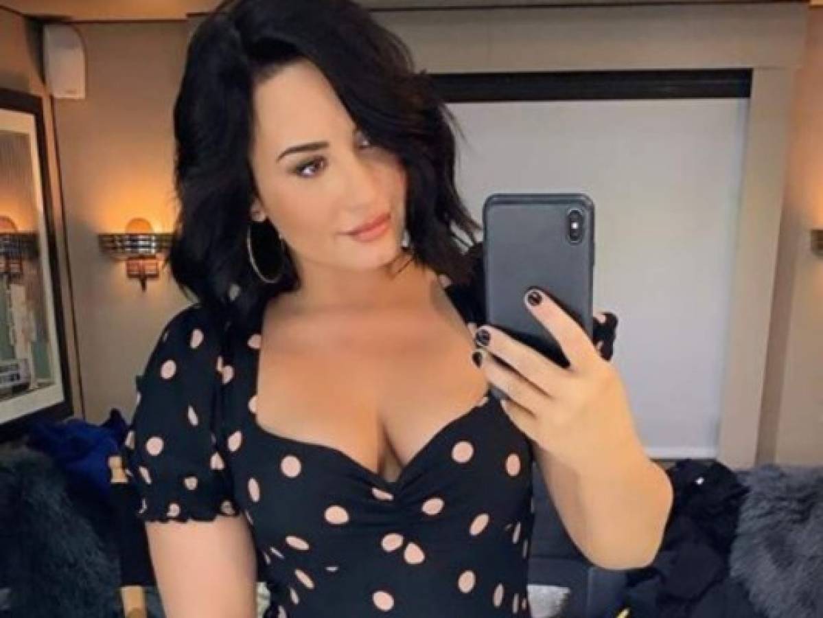 Demi Lovato hace dudar a sus fans con supuesto embarazo