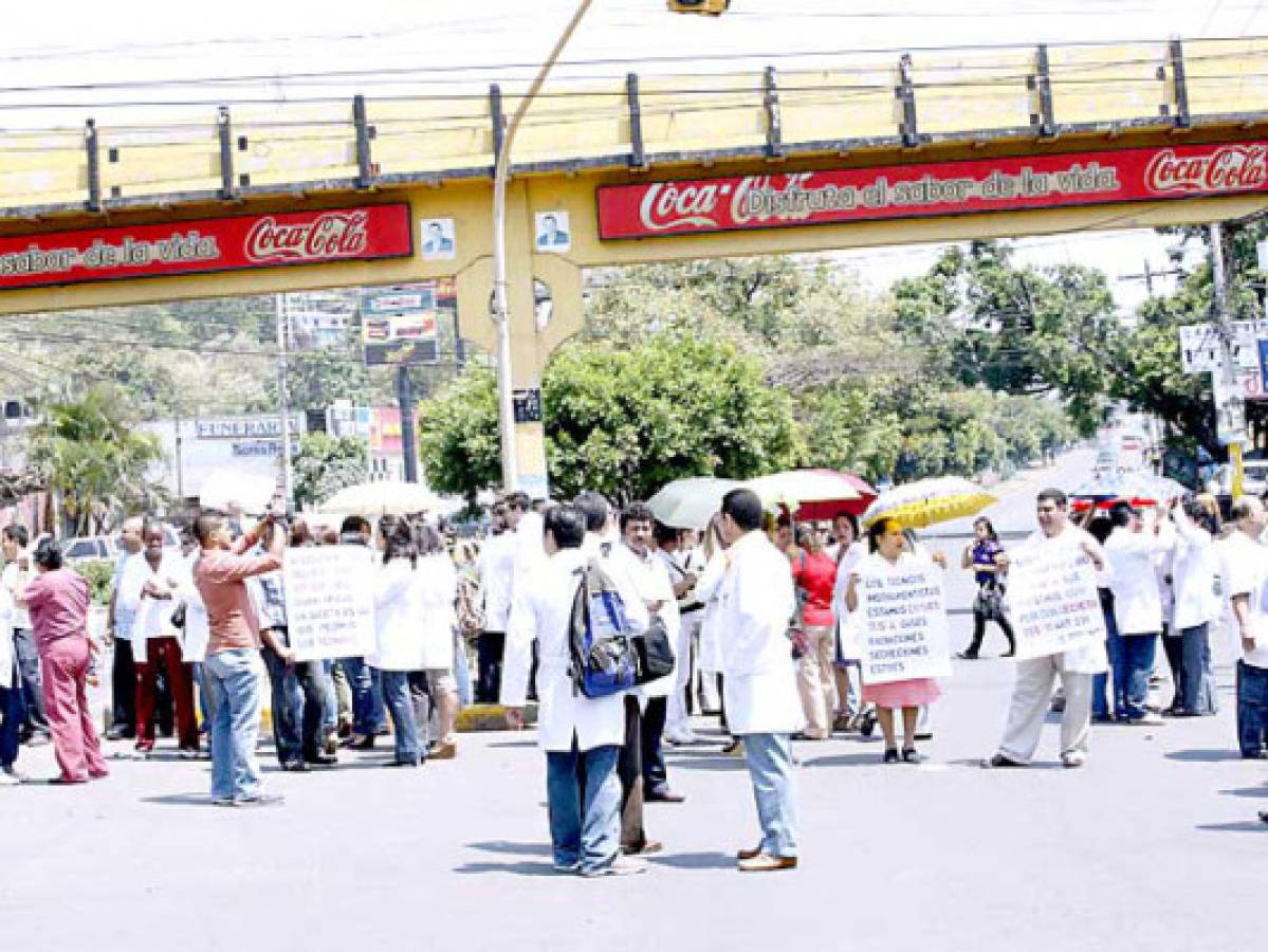 Gobierno de Honduras decreta emergencia en Salud