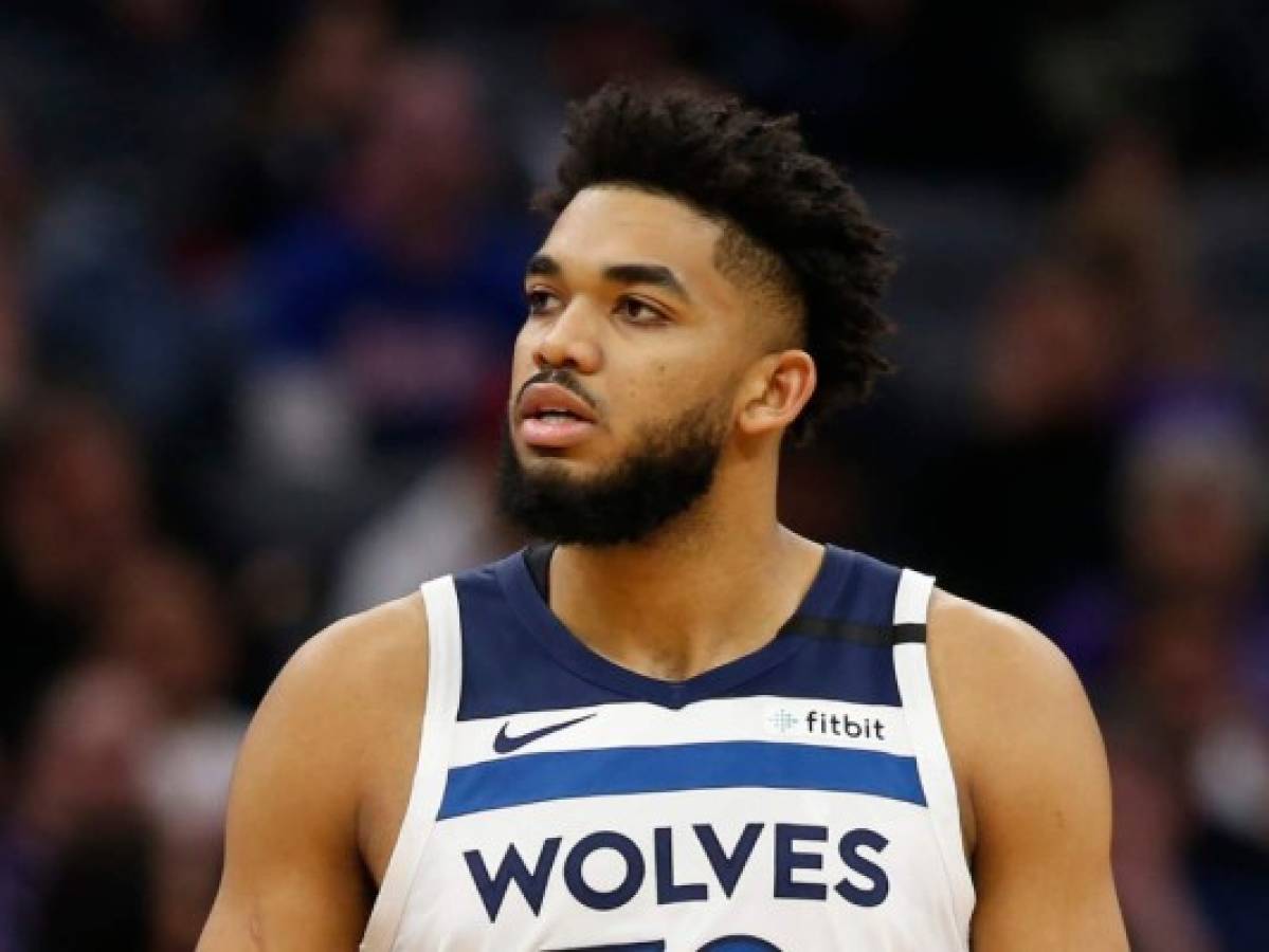 Muere la madre de Karl-Anthony Towns por Covid-19  