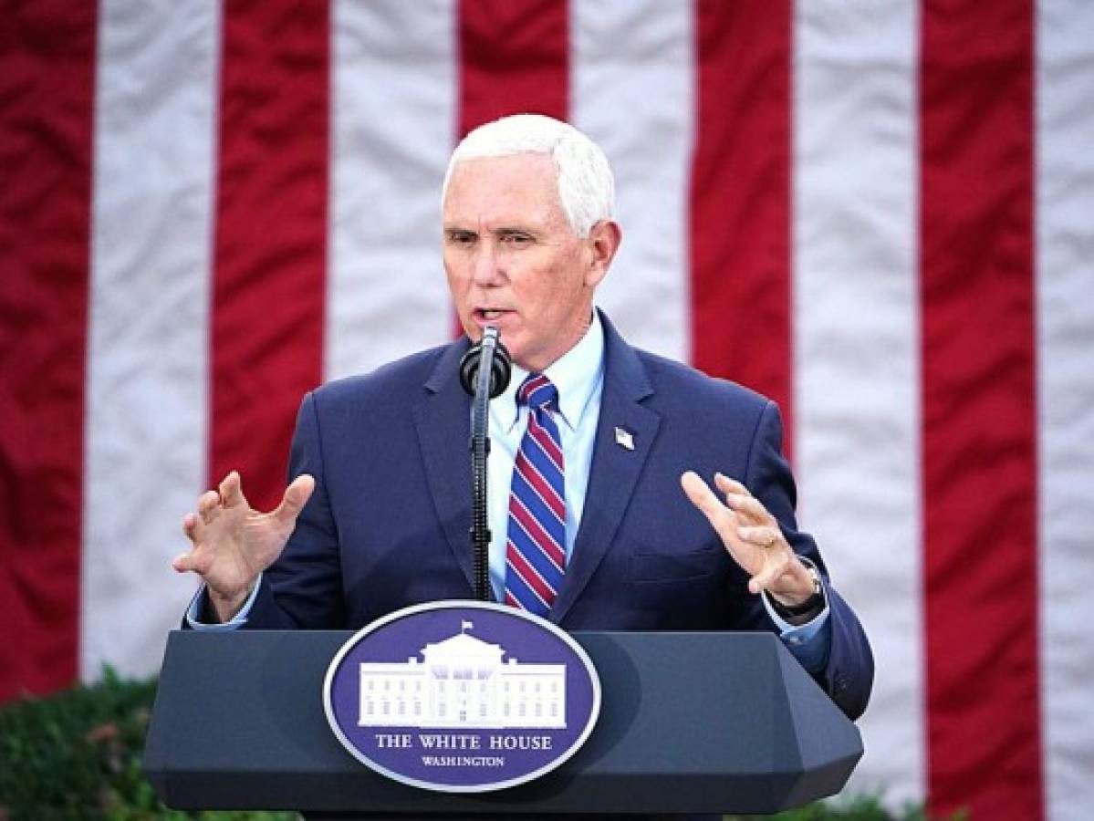 Pence rechazó invocar enmienda para apartar a Trump del cargo  