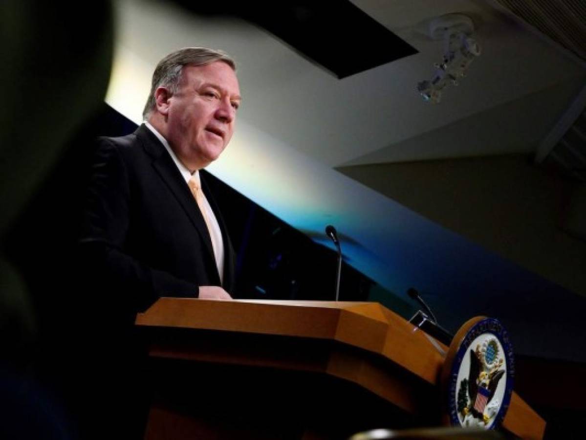 Mike Pompeo afirma que Nicolás Maduro saldría de Venezuela hacia Cuba, pero Rusia lo detuvo