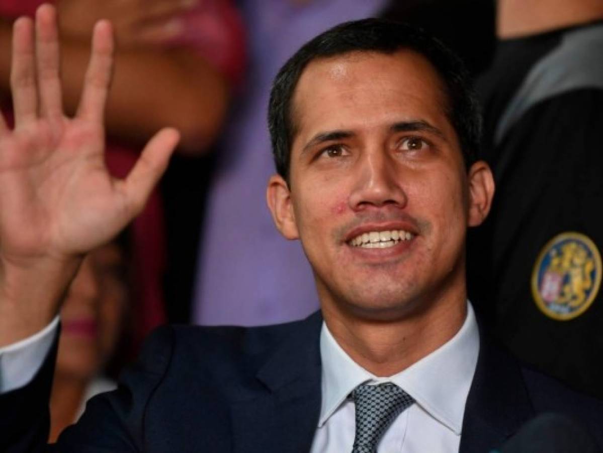 Juan Guaidó sobre levantamiento militar: 'No pedimos un enfrentamiento, pedimos que se unan'