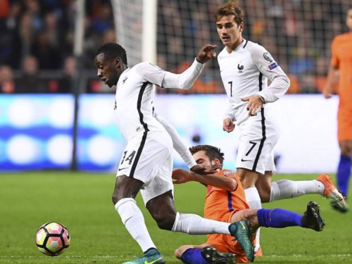 Francia gana en Holanda (1-0) y Portugal y Bélgica golean  