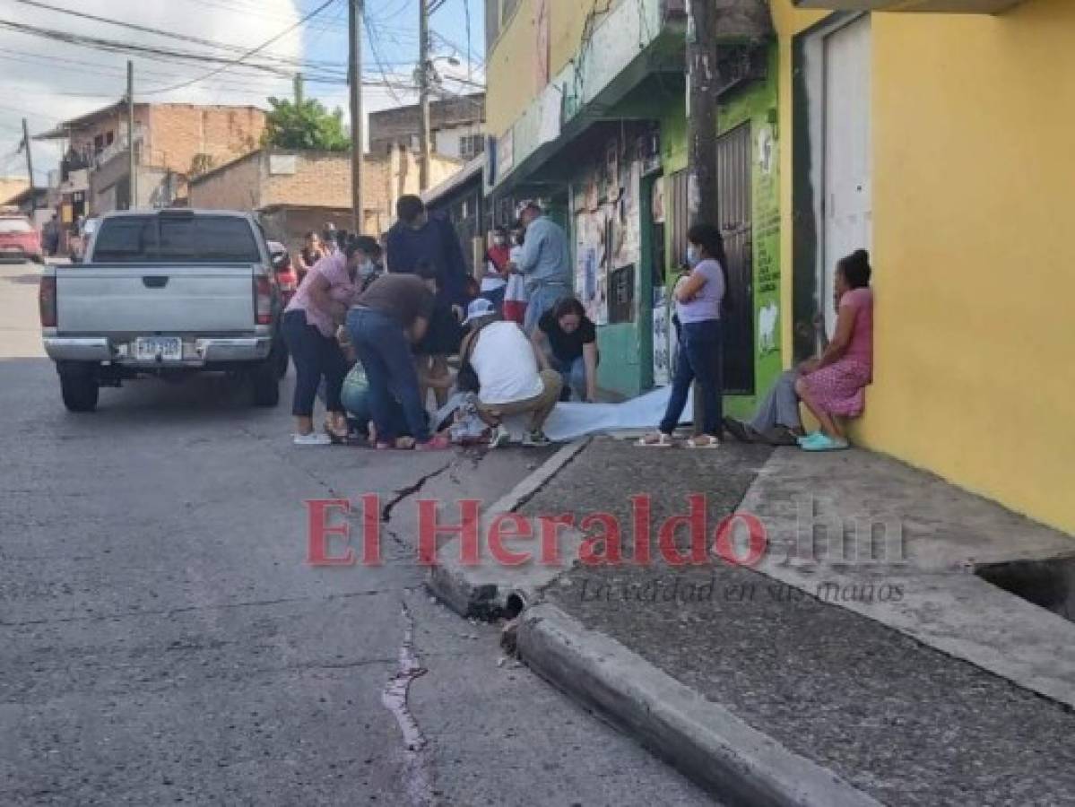 Matan a un hombre en la calle principal de La Peña