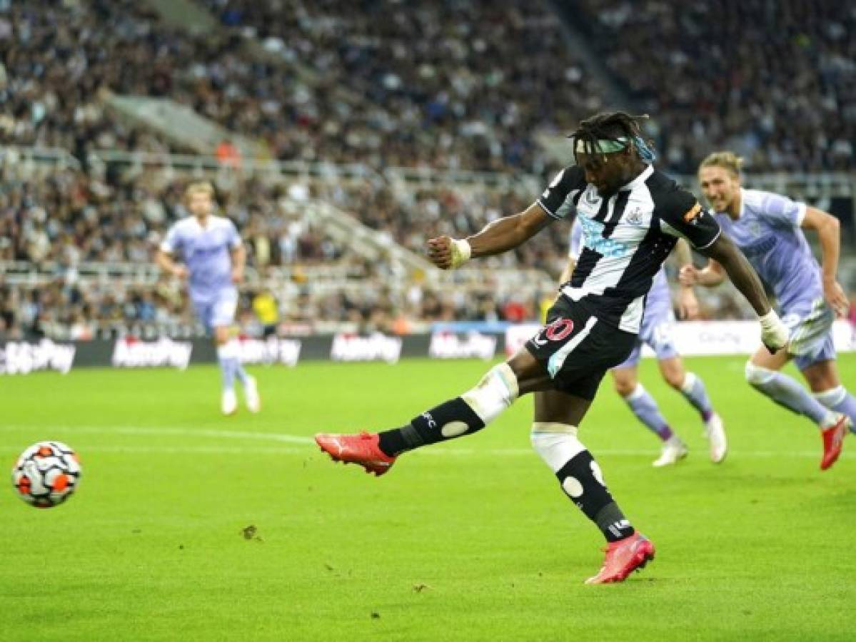 Newcastle rescata un punto gracias a Saint-Maximin