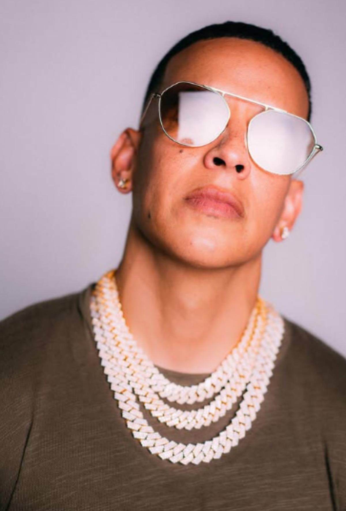 Daddy Yankee demanda a su esposa por retiros millonarios desde sus cuentas