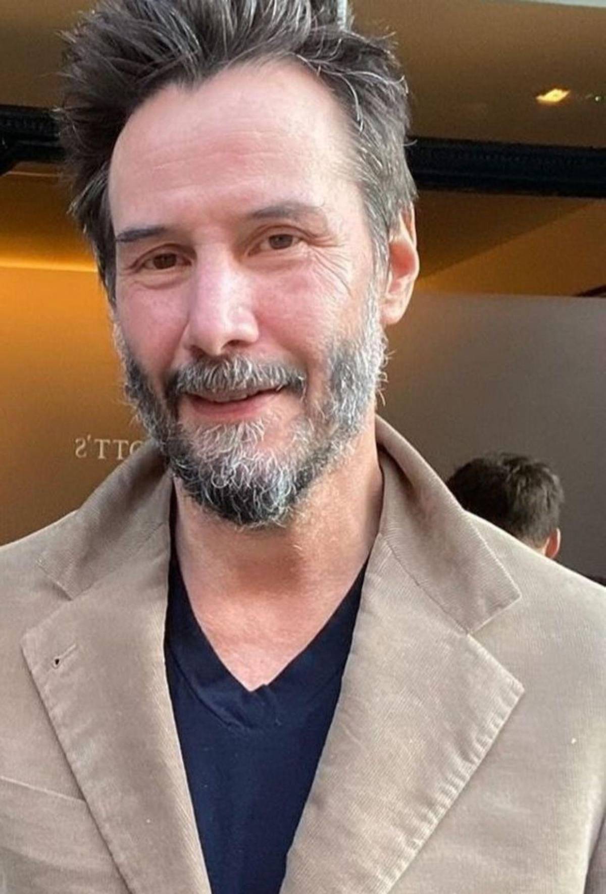 Mujer creyó que se casaría con Keanu Reeves y quedó en la calle en California