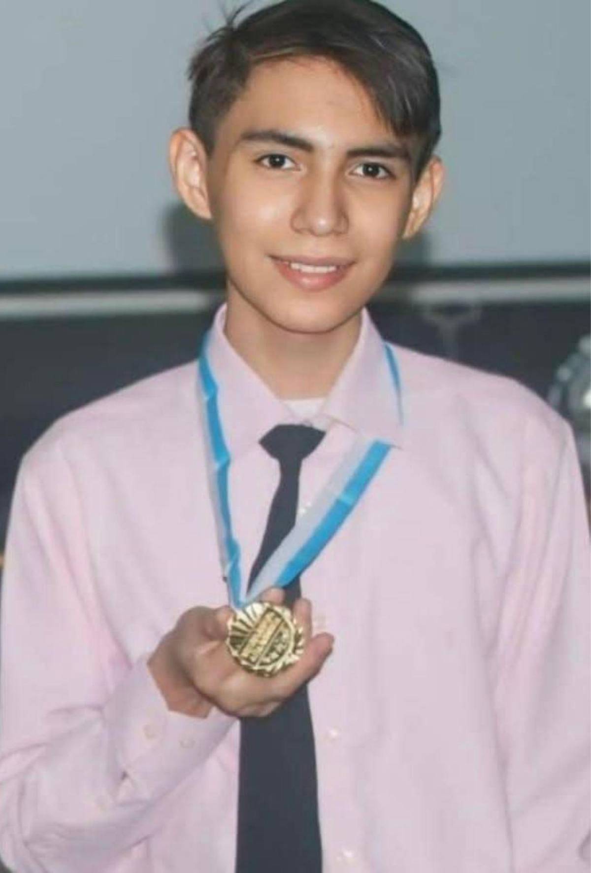 Ibzan Gómez, el tocoeño de 13 años que aplicó para UPNFM; tiene índice de 100%