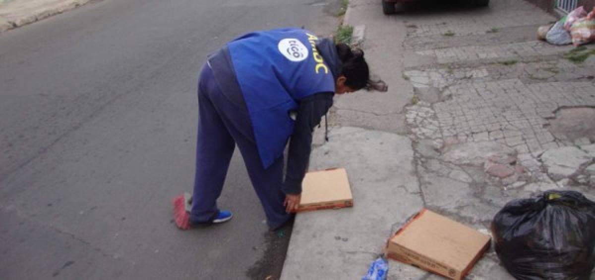 Alcaldía de Tegucigalpa analiza dar seguro de vida a barrenderas