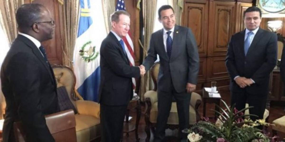 Alto funcionario antinarcótico de EEUU ratifica apoyo a Guatemala