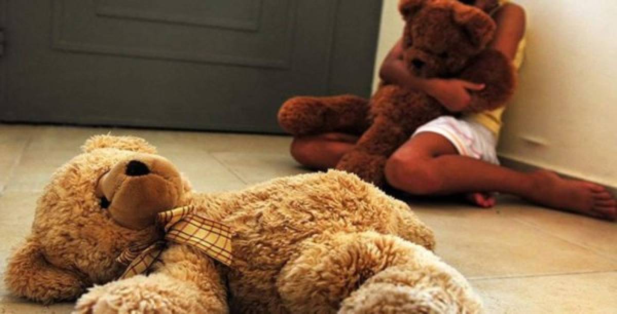 Padre casa a hija adolescente con hombre que la violó   