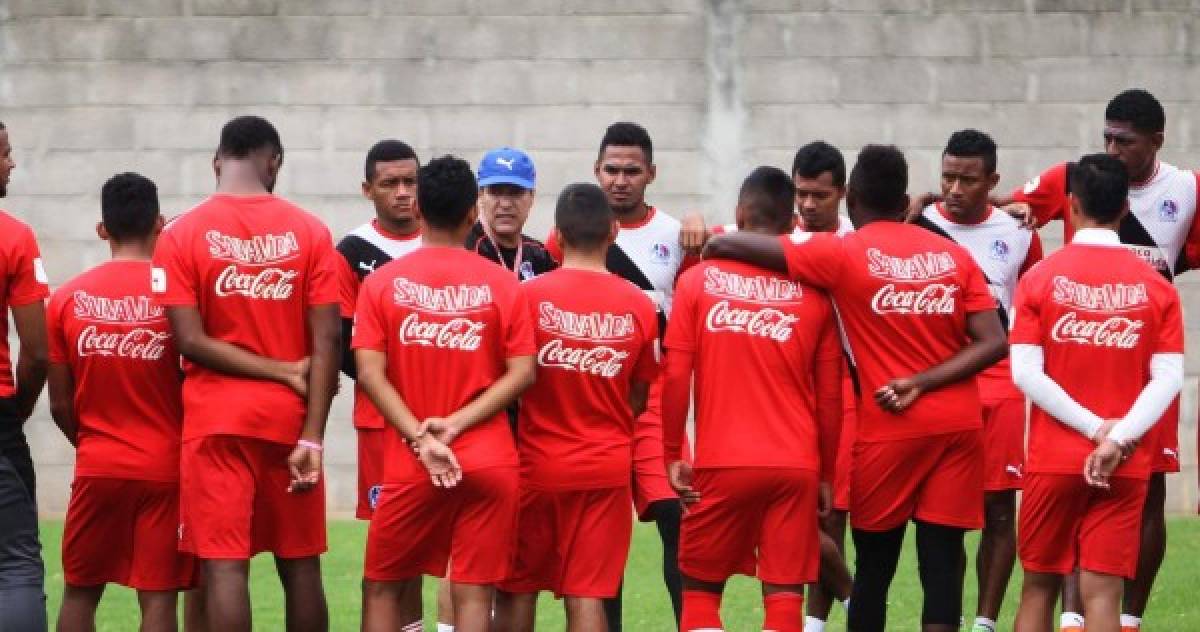 El delantero del Olimpia, Roger Rojas: 'Me siento con más confianza, más renovado”