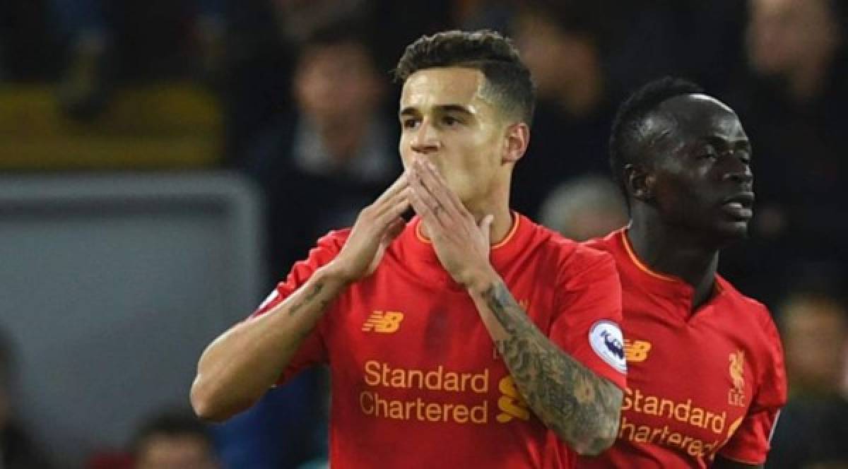 El brasileño Philippe Coutinho seguirá en el Liverpool, el club rechazó la oferta del Barcelona