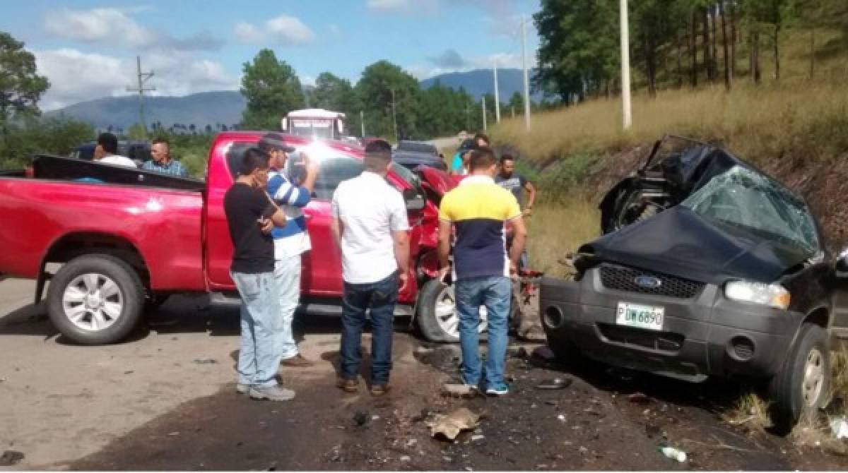 Honduras: Dos personas muertas y seis heridas deja accidente de tránsito