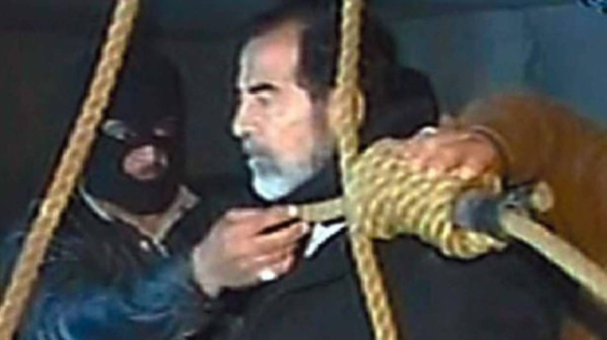 Saddam Hussein el 30 de diciembre de 2006, cuando fue ejecutado en la horca.