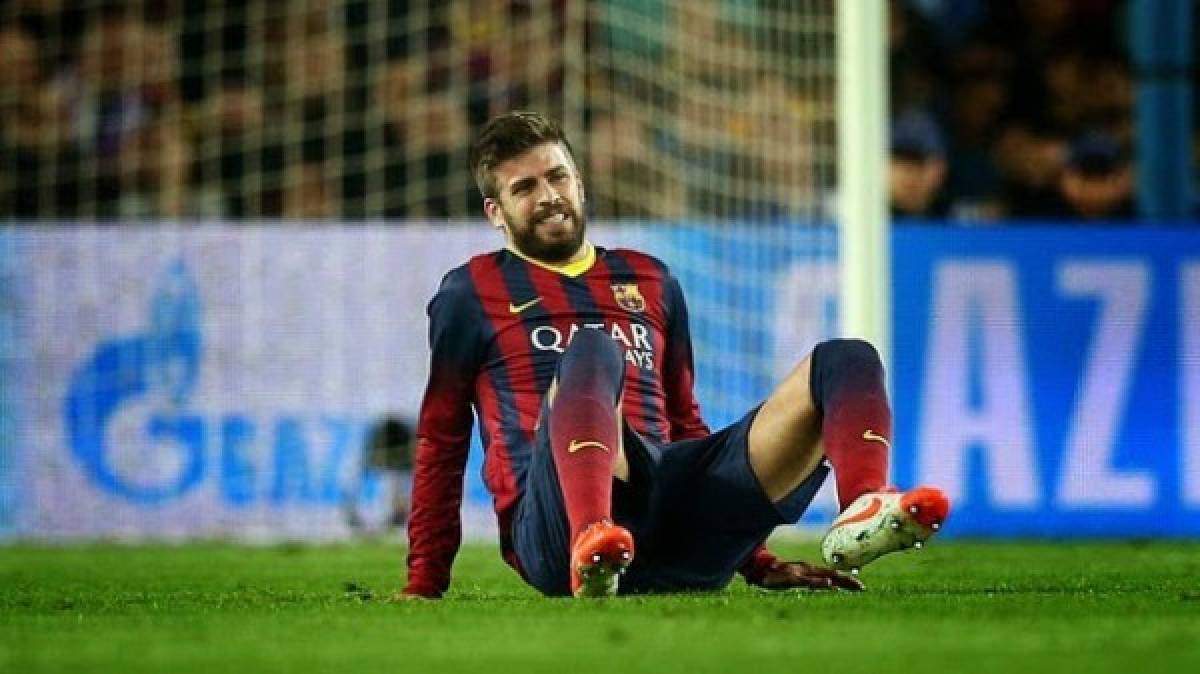 Piqué, con una contractura en el abductor, retirado 'por precaución'