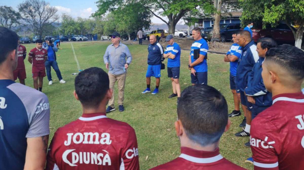 Eduardo Atala, presidente de Motagua, fue el encargado de notificarle a Hernán medina su despido.