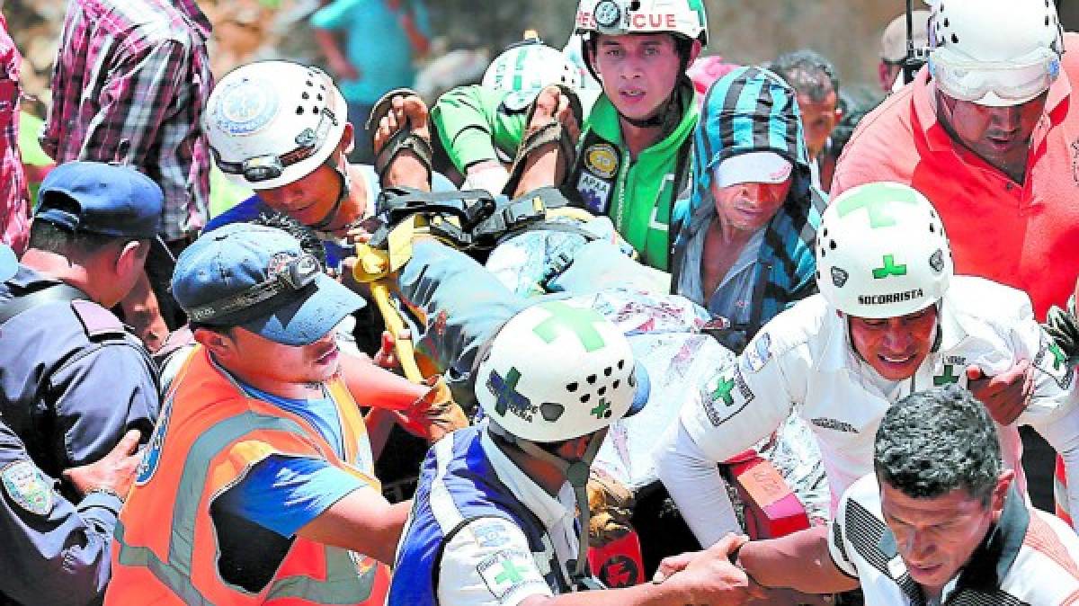 VIDEO: Milagroso rescate de tres mineros hondureños