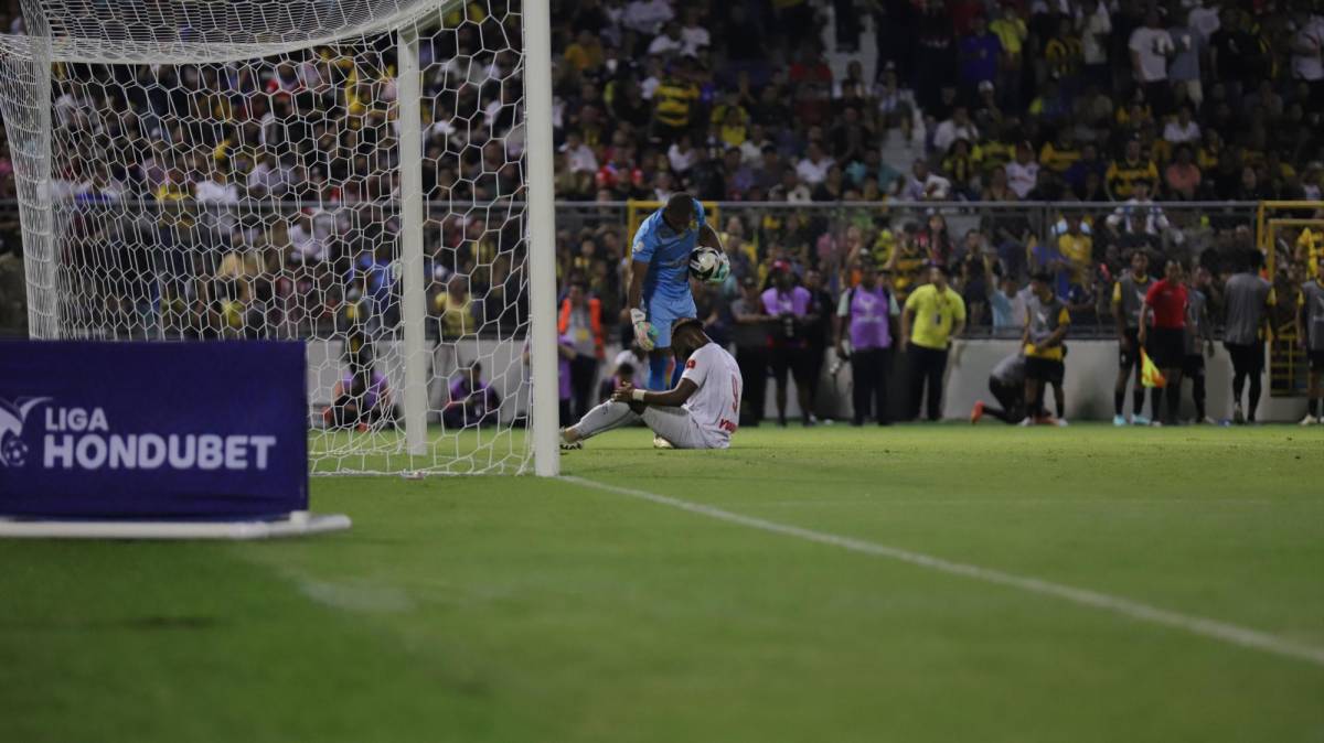 Real España derrota a un Olimpia que aumenta su crísis