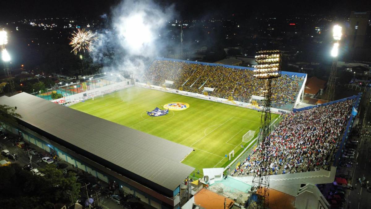 No se vio: Tristeza de jugadores de Olimpia, Menjívar ante la afición y llenazo en el Morazán