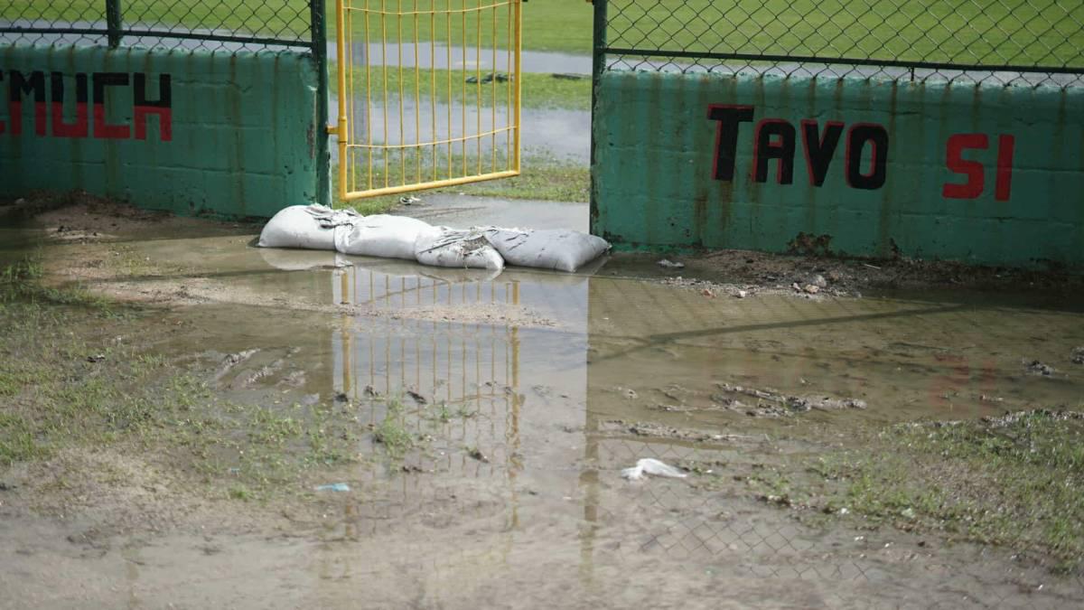 Inundado se encuentra estadio Rubén Deras de Choloma previo a final de Liga de Ascenso