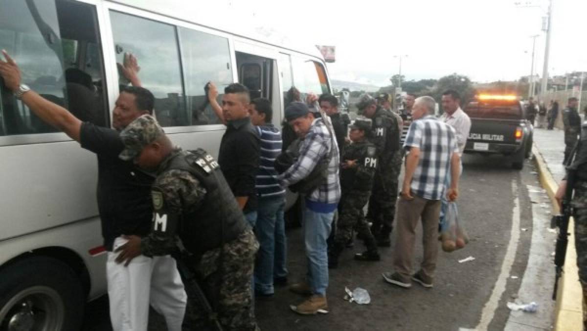 Honduras: Policía Militar realiza operativos en unidades del transporte urbano