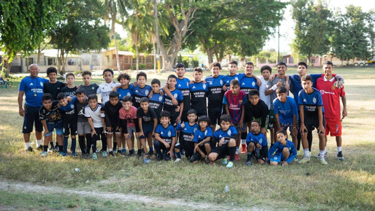 ‘Bayron Méndez Academy’ es el nombre de la escuela de fútbol del exvolante del Olimpia.