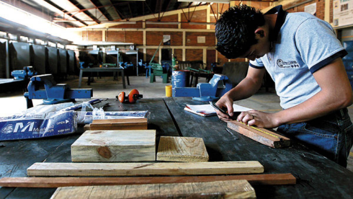 Deficiencias educativas alcanzan la formación técnica en Honduras