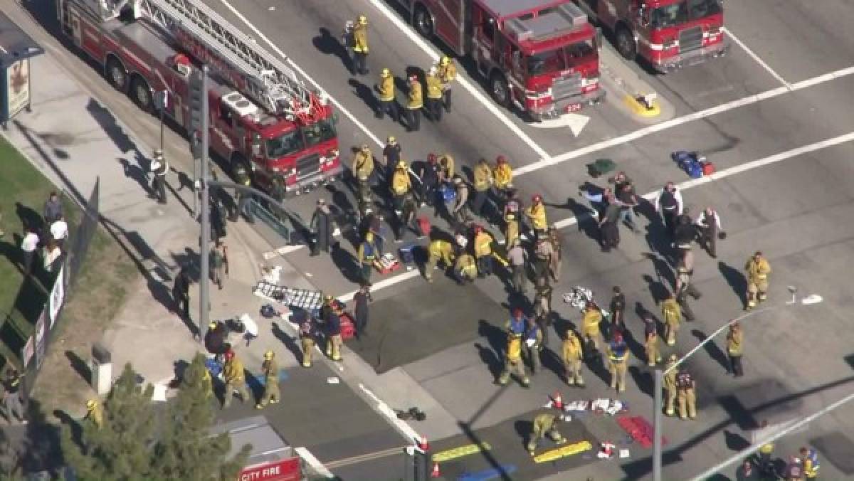 Los mensajes en San Bernardino 'Papá, están disparando en el edificio'