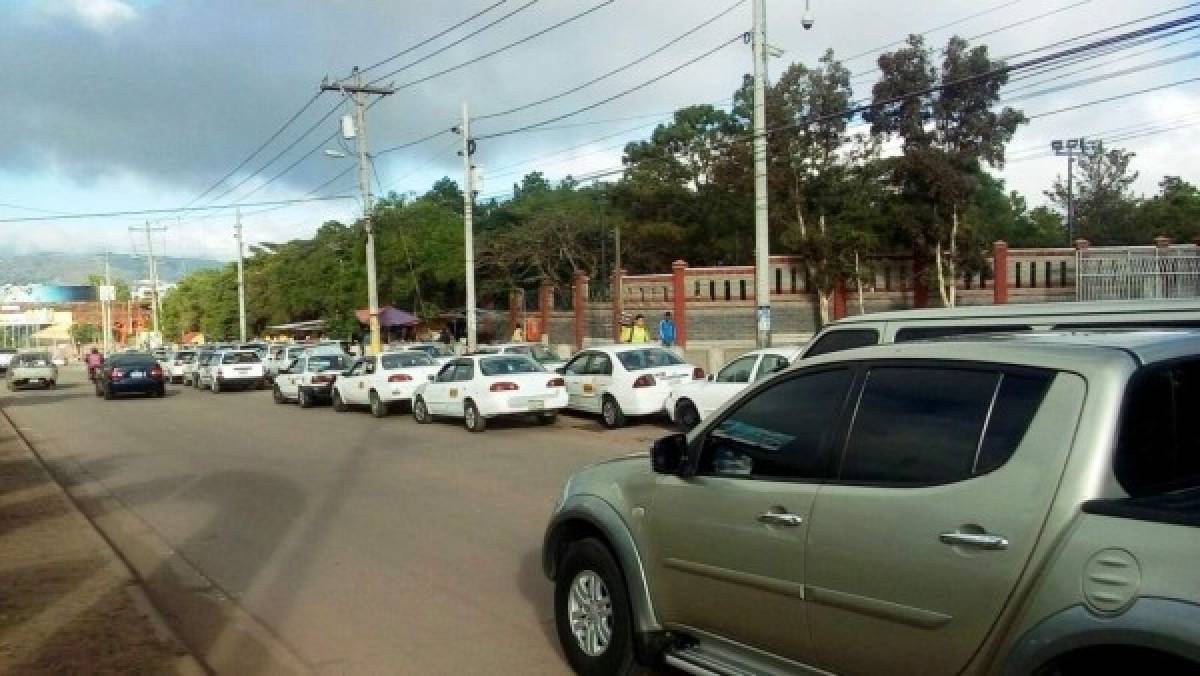 Honduras: Transporte público paraliza labores en todo el país