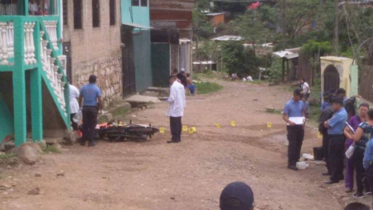 Queman a hombre con todo y moto en la colonia Villa Unión