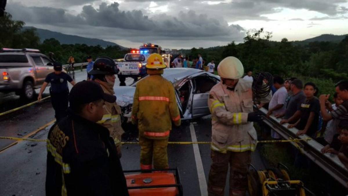 Dos mujeres muertas y dos niños heridos deja accidente en la CA-5