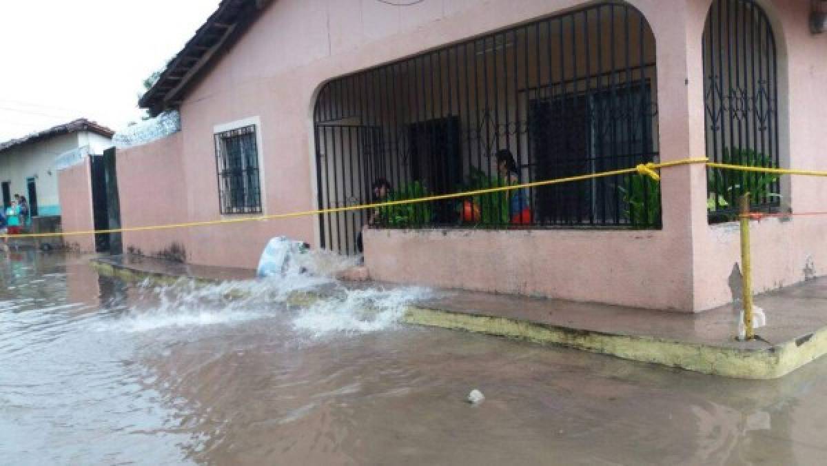 Alerta roja en ciudad de Choluteca por fuertes lluvias