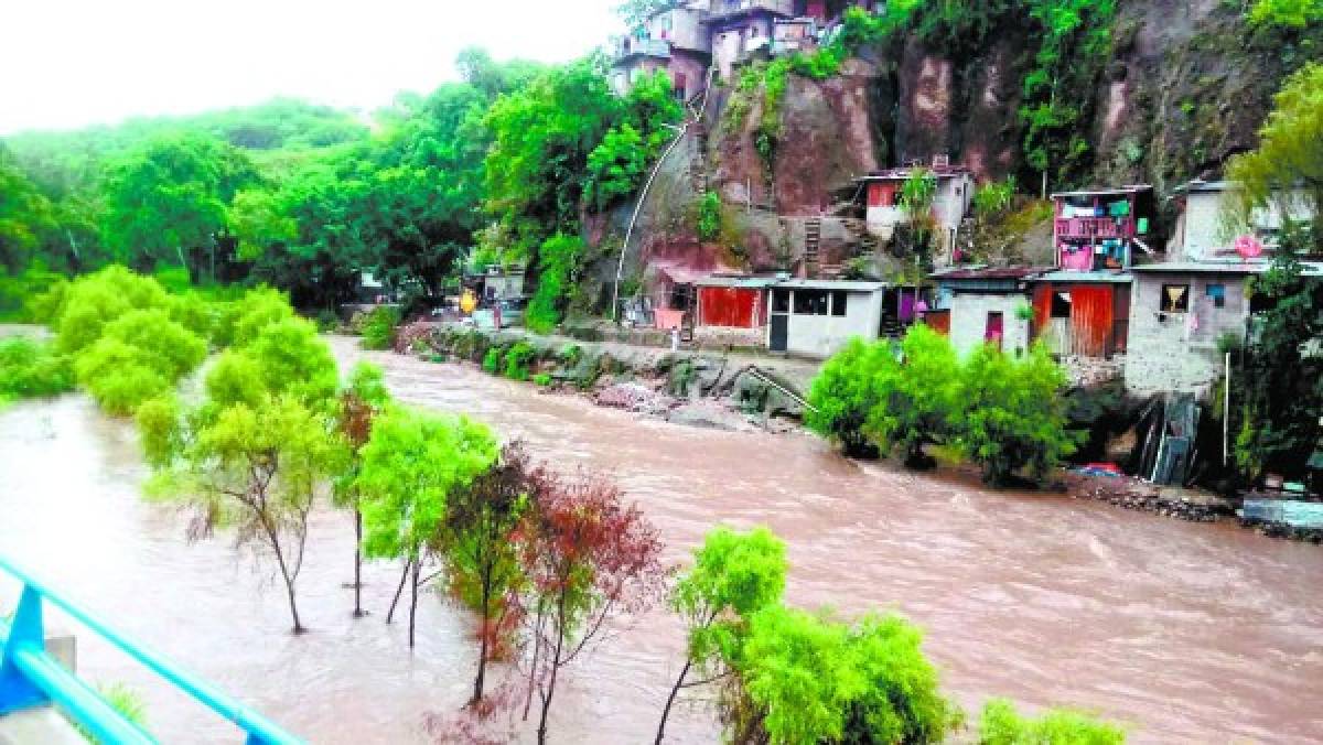 El Distrito Central bajo alerta amarilla debido a fuertes lluvias