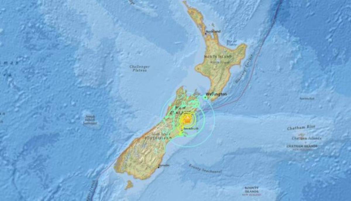 Nueva Zelanda emite alerta de tsunami tras terremoto de magnitud 7.4