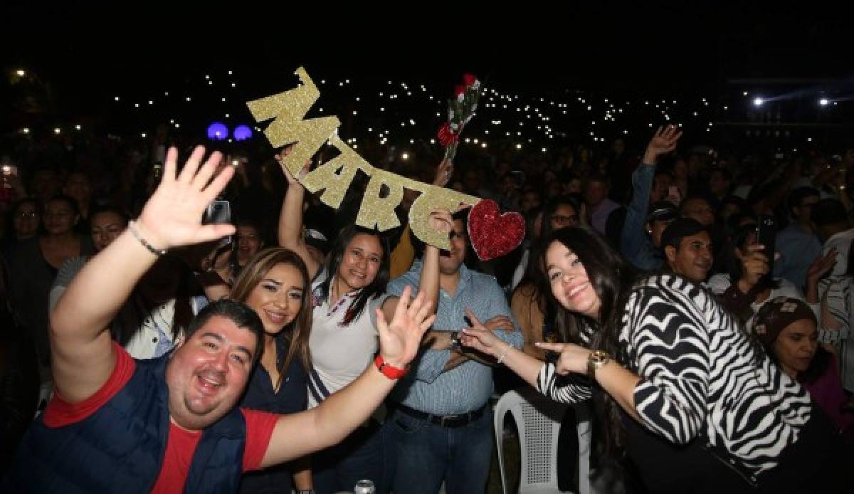 Honduras le cantó al amor y a la vida junto a Marco Antonio Solís