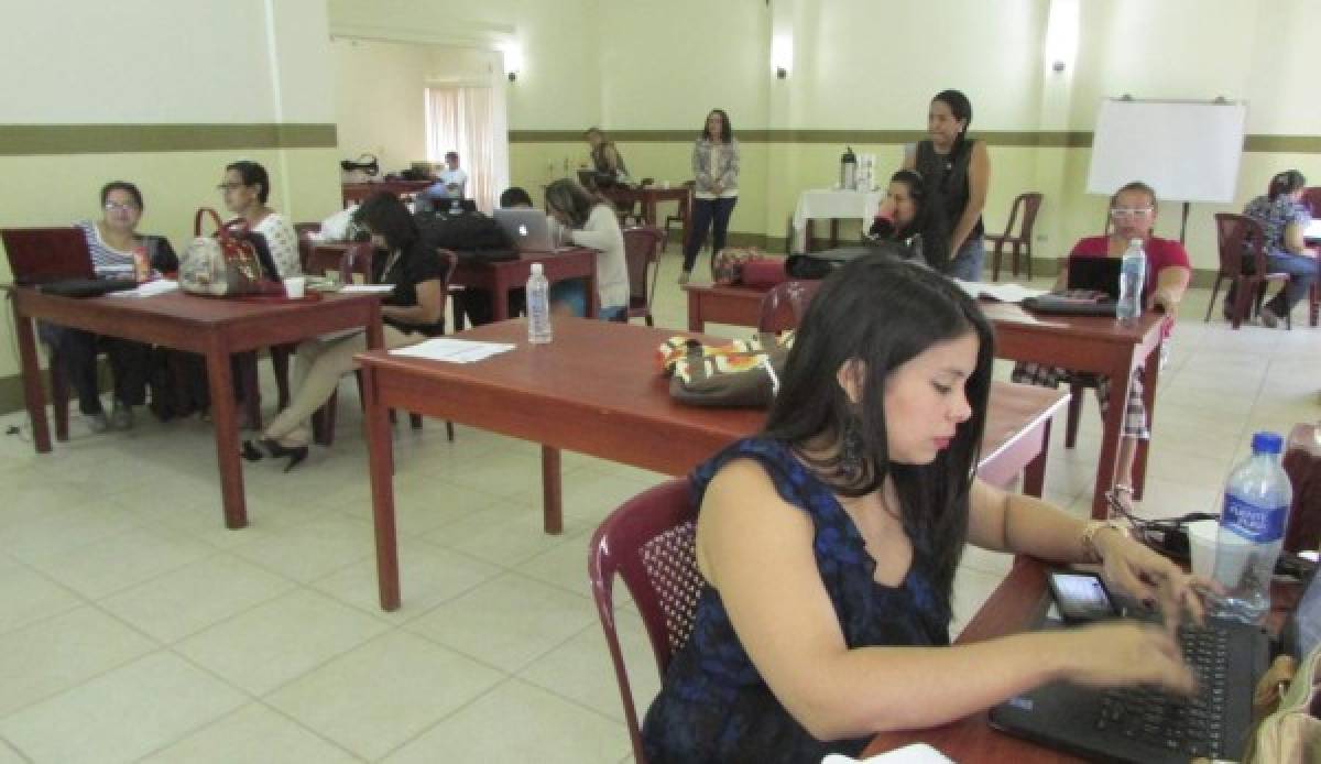 Unos 300 universitarios migran a Nicaragua para estudiar posgrados