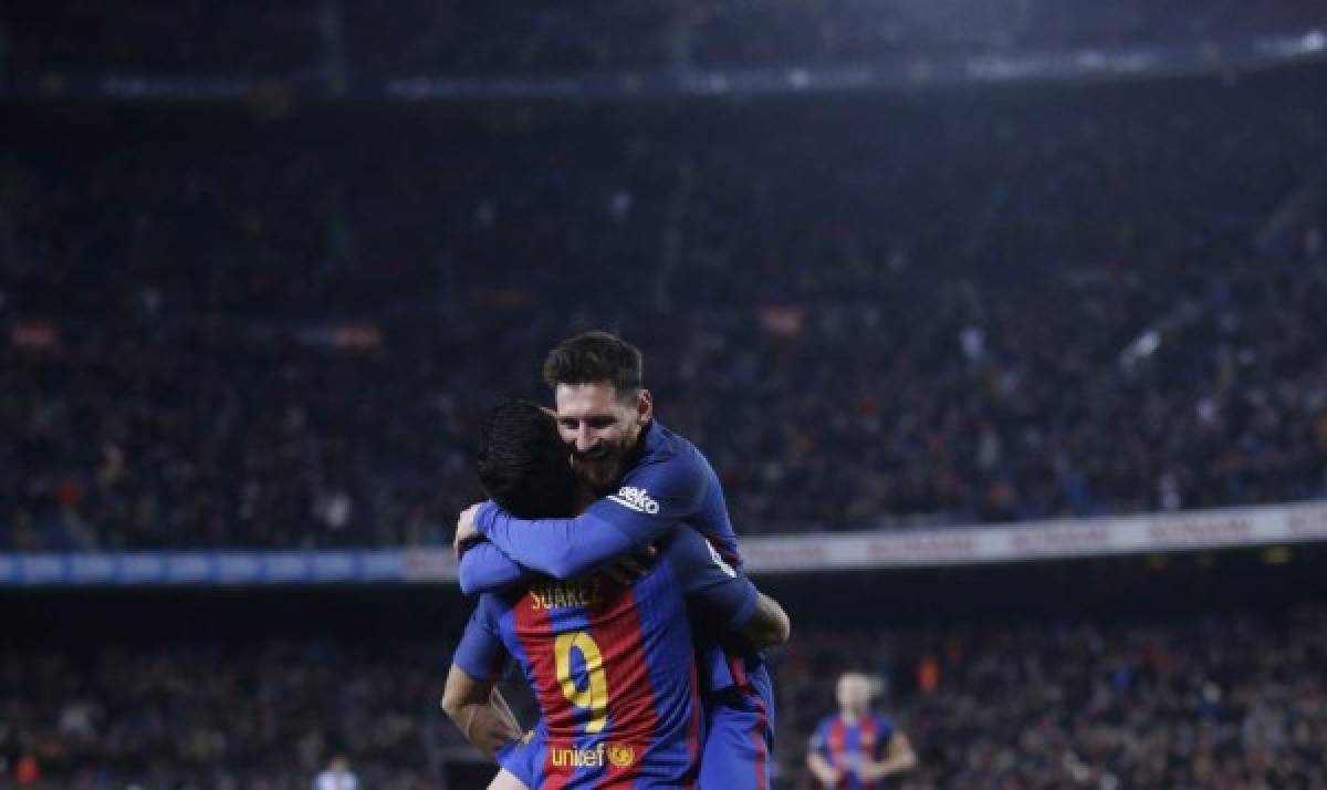 Messi derrocha su magia en goleada 4-1 del Barcelona al Espanyol