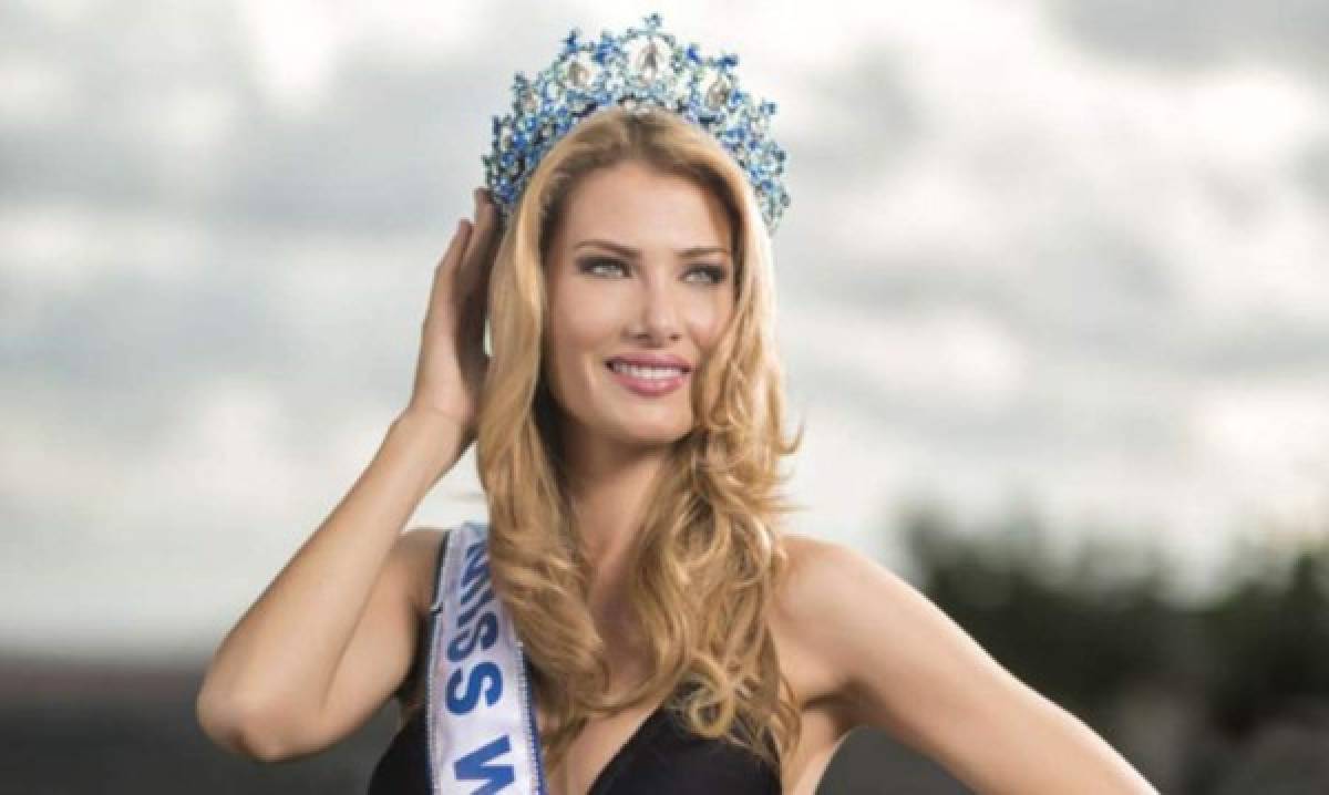 Modelo española de 23 años coronada Miss Mundo en China   