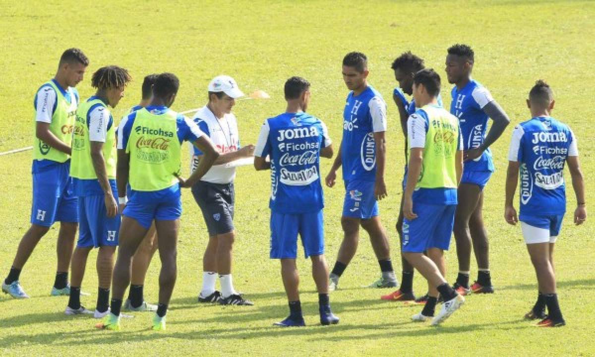 Selección de Honduras: ¿Con dos en punta o con el tridente?