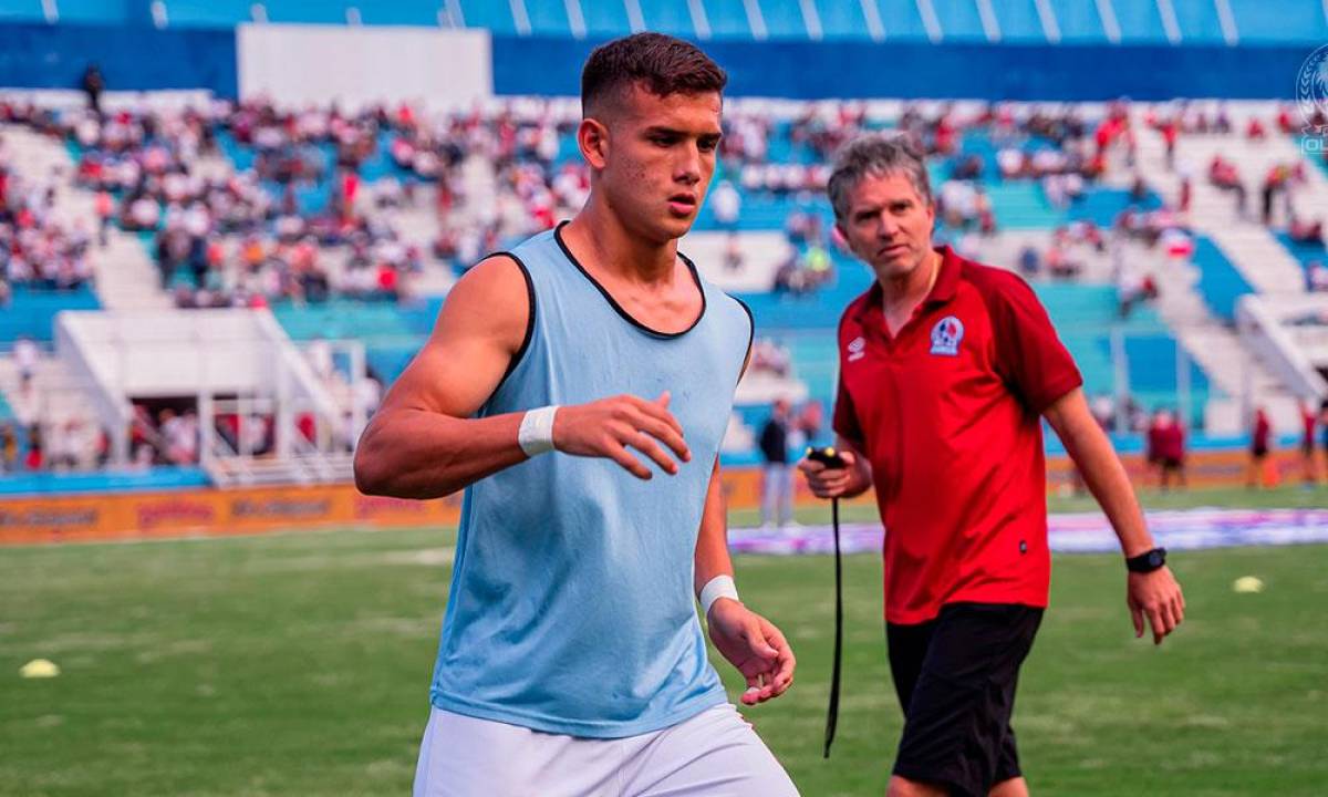 Olimpia de Pedro Troglio sufre baja para todo el Apertura y Copa Centroamericana