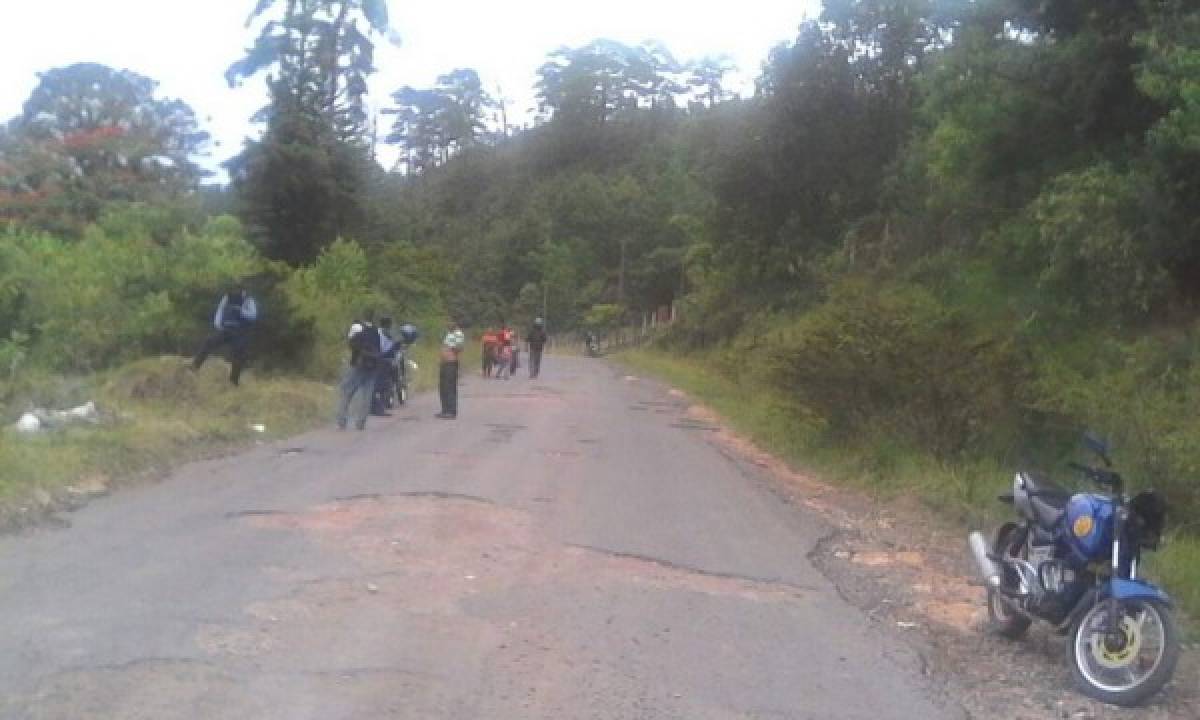 Honduras: Hallan cadáver a orilla de la calle vieja que conduce a la aldea de San Matías