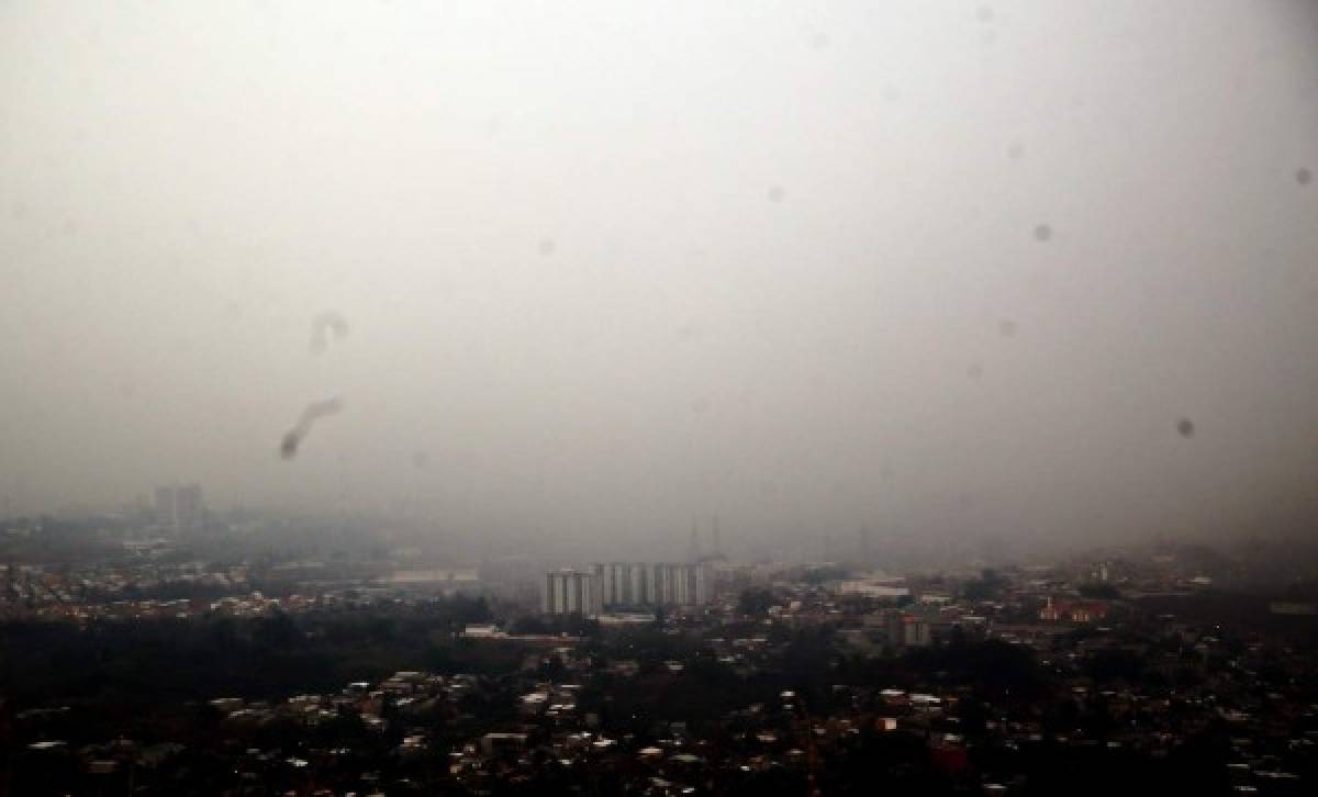 TORMENTA DESATA CAOS EN LA CAPITAL DE HONDURAS