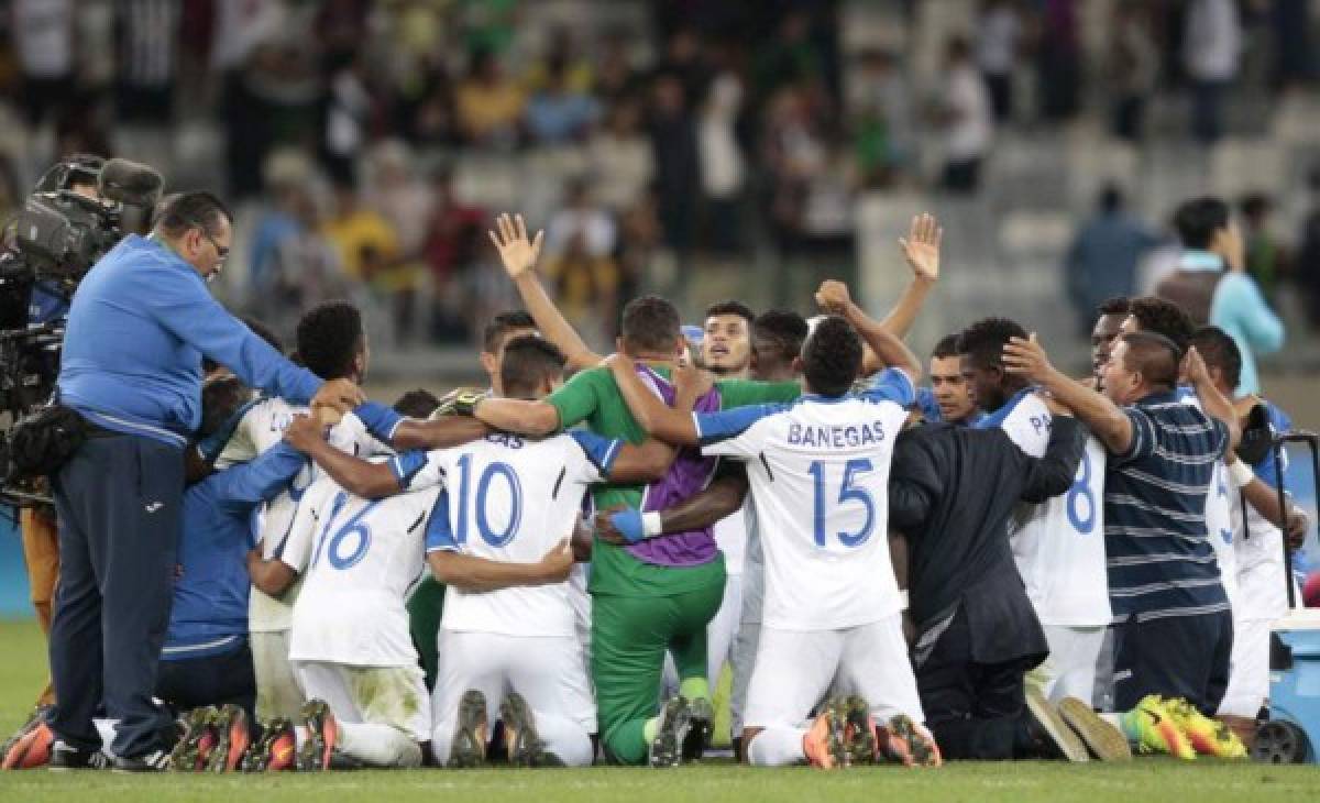 Eliminar a Argentina de un torneo de fútbol es algo que no se da todos los días; dejarlo sin opción de conseguir una medalla olímpica, mucho menos. Honduras se paró con valor en los estadios de fútbol de los Juegos Olímpicos de Río de Janeiro y logró lo que pocos creían: alcanzar la fase de semifinales de la justa ecuménica.