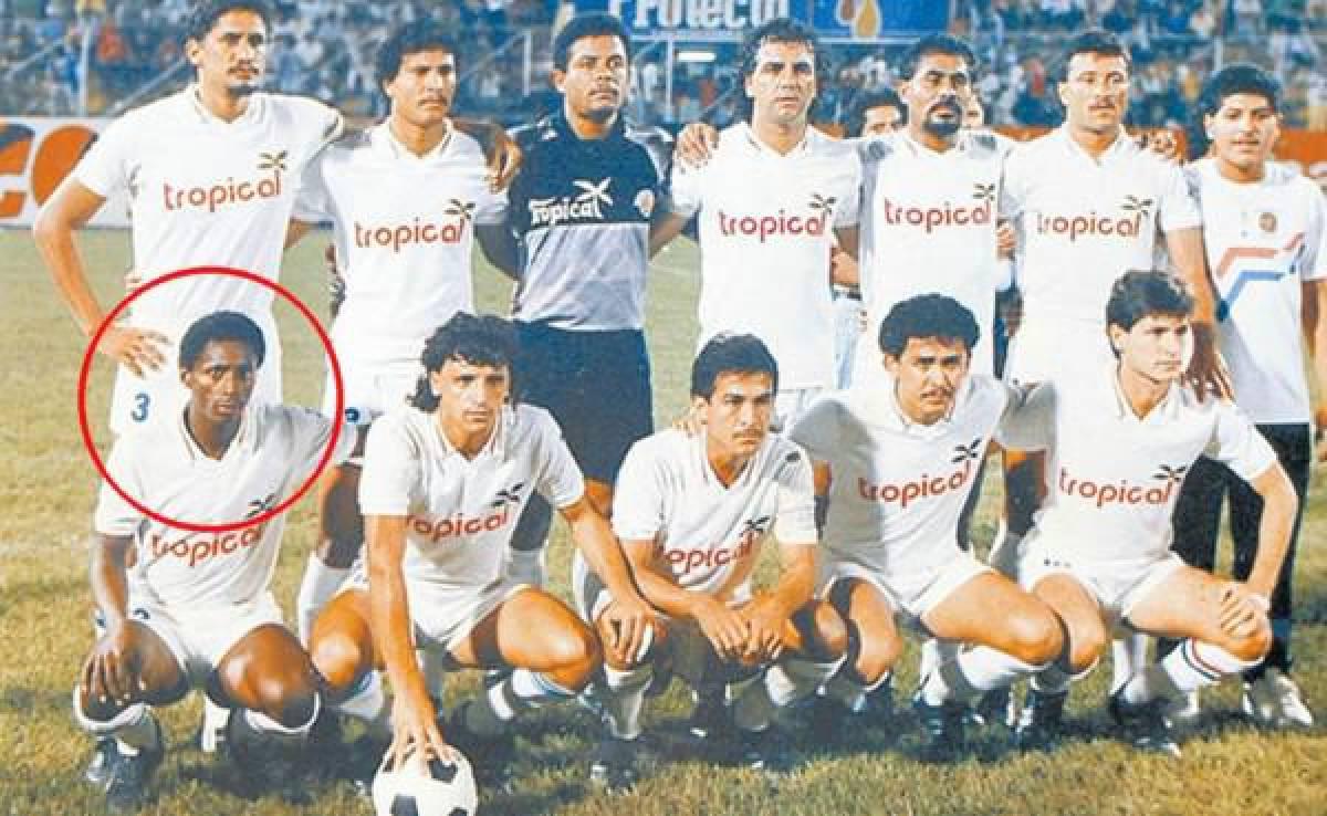 Wilmer Velásquez revela el mejor 11 de Olimpia de los  jugadores que él compartió en camerino