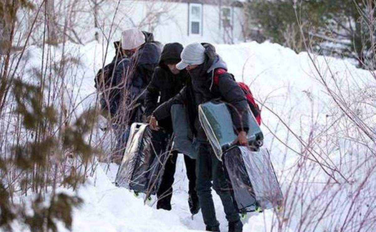 En pánico por Trump, cada vez más inmigrantes huyen a Canadá   