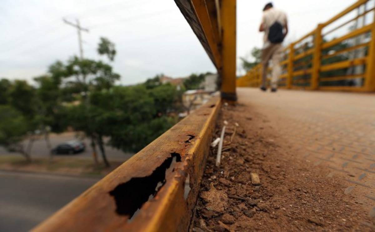 Alcaldía promete invertir L 10 millones en puentes peatonales