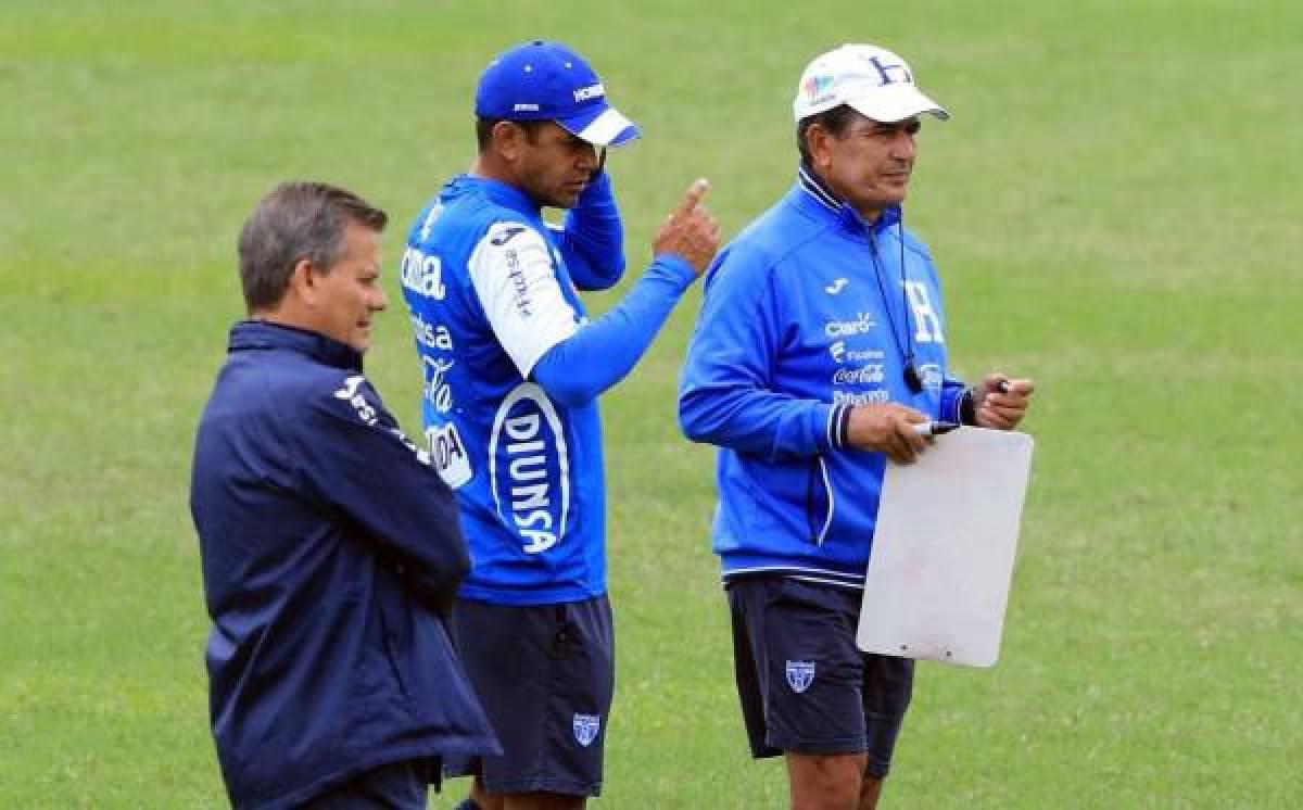 Amado Guevara trabajó junto a Jorge Luis Pinto en la selección hondureña.