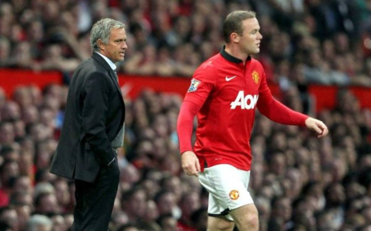 José Mourinho aconseja a Wayne Rooney dejar la Premier y jugar en la Superliga China