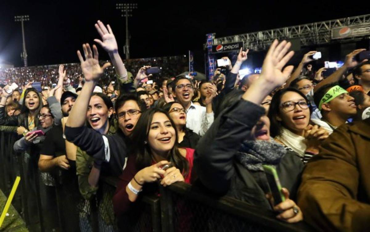 Maná cantó con el corazón en Honduras